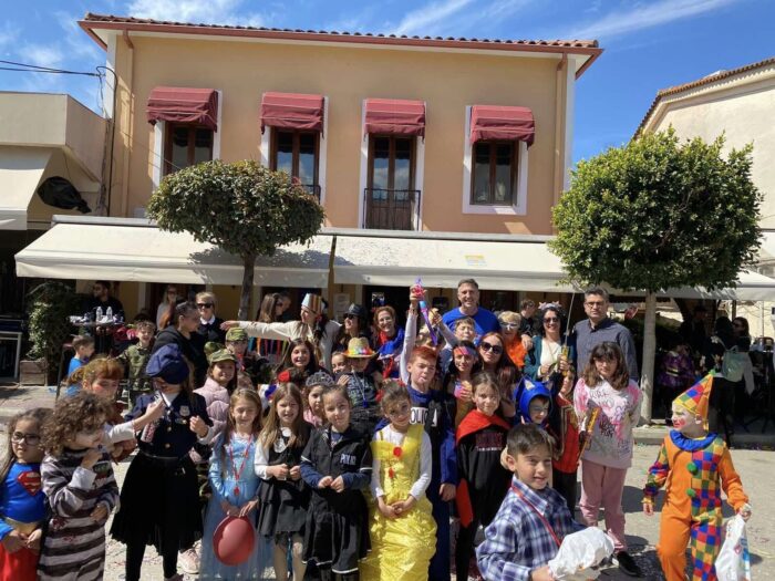 SXOLIO PODARATH VARDAS