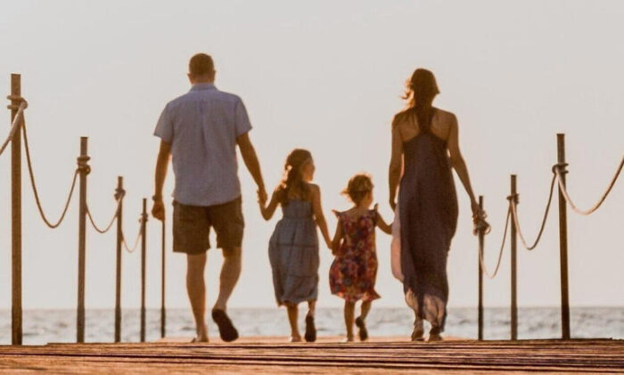 epidoma paidi oikogeneia