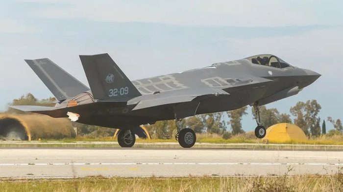 F35