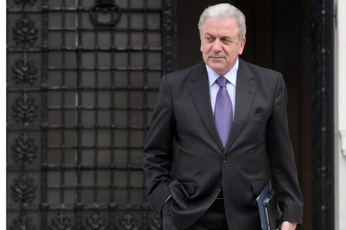 ÌÅÃÁÑÏ ÌÁÎÉÌÏÕ ÓÕÓÊÅØÇ ÃÉÁ ÔÁ ÍÁÕÐÇÃÅÉÁ ÁÂÑÁÌÏÐÏÕËÏÓ Ä.