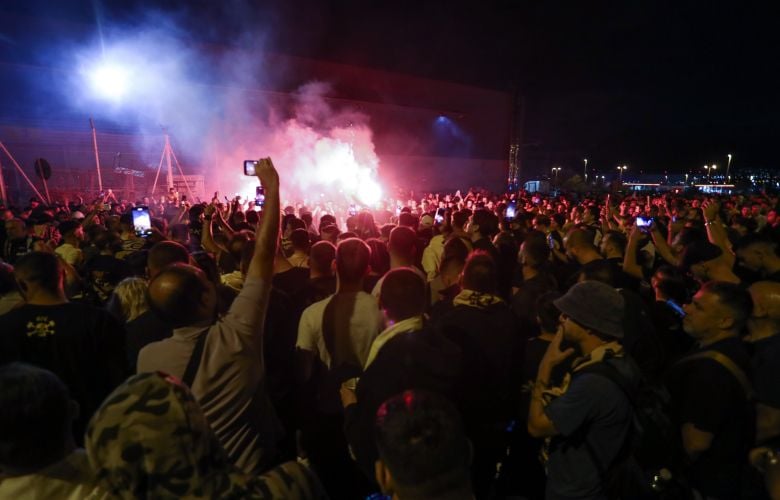 aek