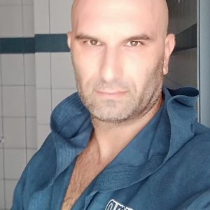 ΝΙΚΟΛΟΠΟΥΛΟΣ