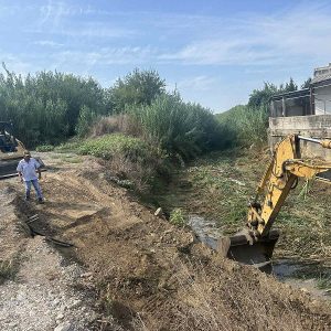 Π.Ε. ΗΛΕΙΑΣ ΠΡΟΛΗΠΤΙΚΕΣ ΕΡΓΑΣΙΕΣ ΚΑΙ ΚΑΘΑΡΙΣΜΟΙ ΣΕ ΕΠΙΚΙΝΔΥΝΑ ΣΗΜΕΙΑ ΚΑΙ ΡΕΜΑΤΑ 4