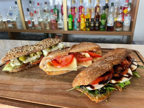 mikro kafe sandwitch 2