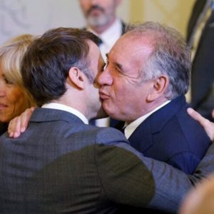 Francois Bayrou macron 780x497 768x489