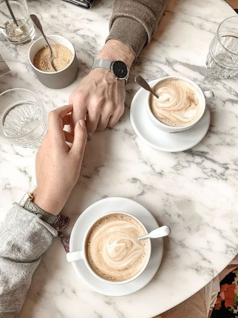 couple cooffee date