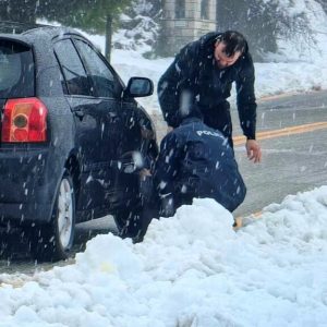 xioni dromos alusides