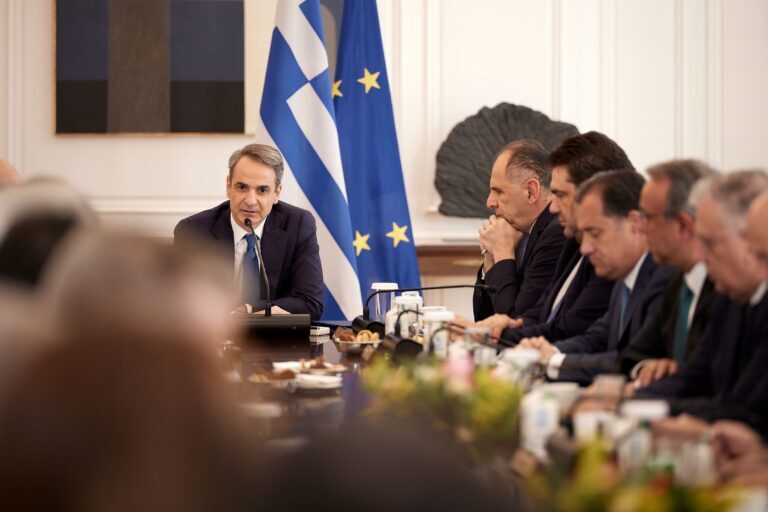 mitsotakis upourgiko