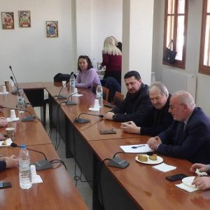 Επικούριου Απόλλωνα σε ευρεία σύσκεψη του Δημάρχου Ανδρίτσαινας Κρεστένων