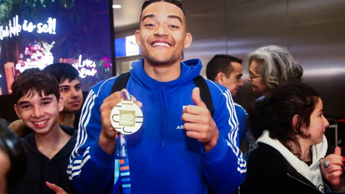 karalis me to metallio main