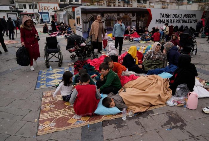 kosmos plateia seismo exo