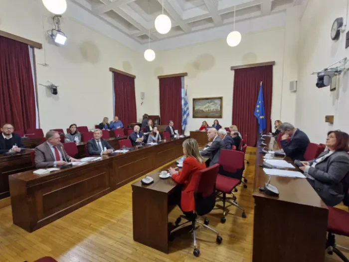 stigmiotypo apo tin parousiasi stin epitropi periballontos