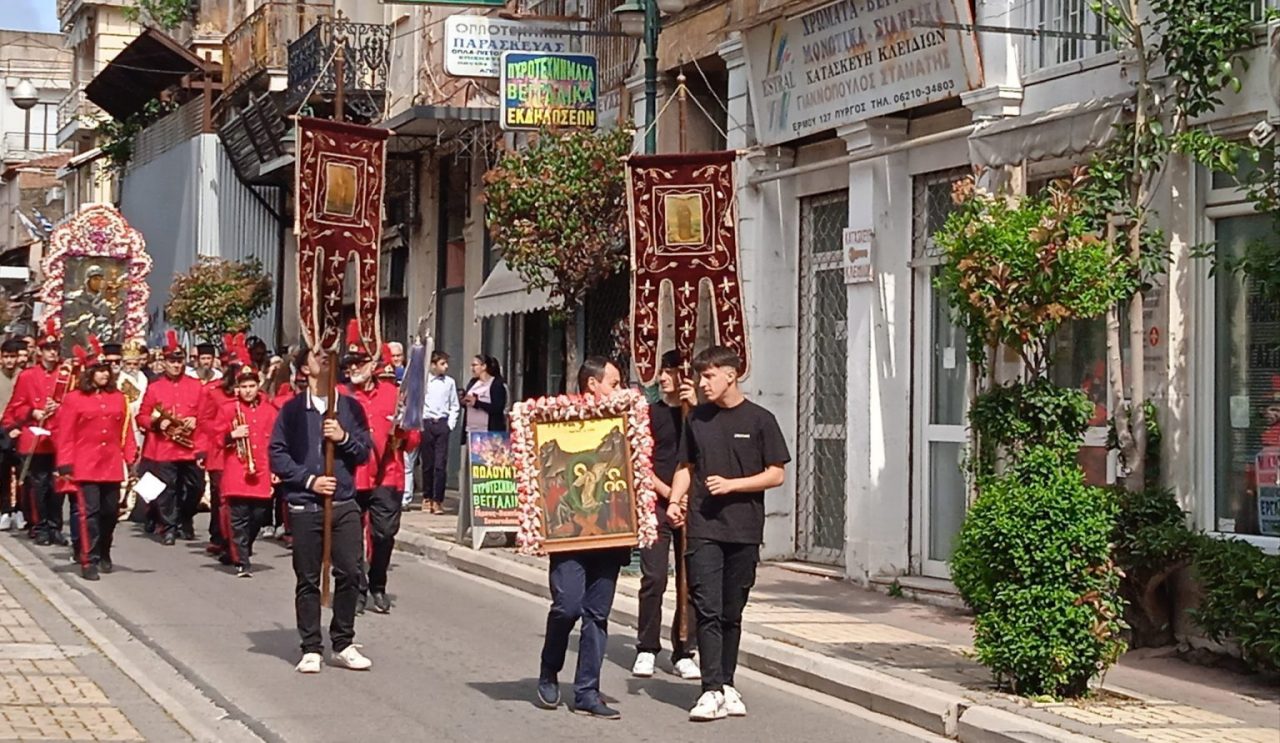Με λαμπρότητα ο εορτασμός της Ζωοδόχου Πηγής στον Ιερό Ναό Αγίου Αθανασίου Λιτάνευση της θαυματουργής Εικόνας της Παναγίας