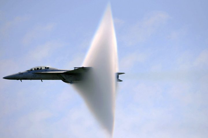 diaspasi ixou sonic boom