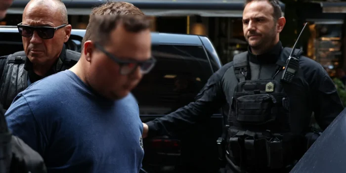 larisa mitroktonos.jpg