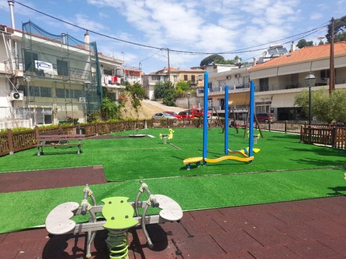 paidiki xara krestena