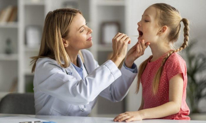 ponolaimos paidia ΙΑΤΡΟΣ