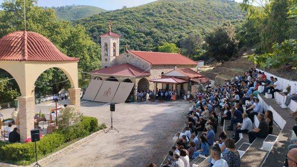 Ιερό Προσκύνημα Αγ. Νικολάου Σπάτα Αχαΐας