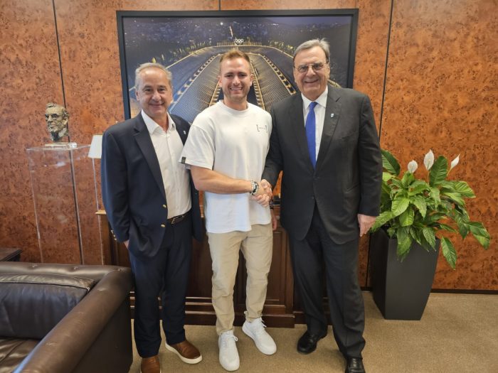 Τorchbearer 1536x1152