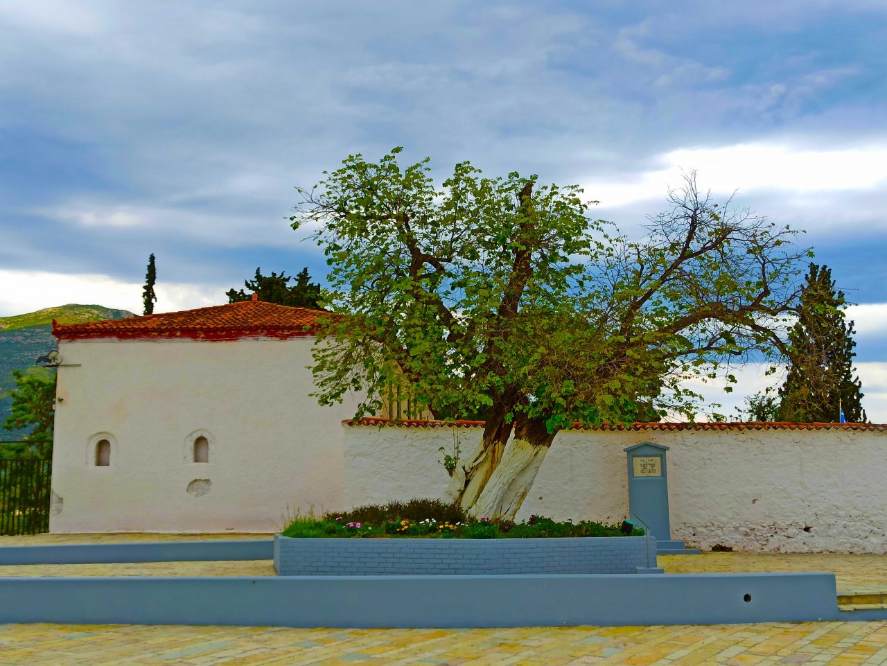 ΦΛΑΜΟΥΡΙΑ ΑΣΤΡΟΣ