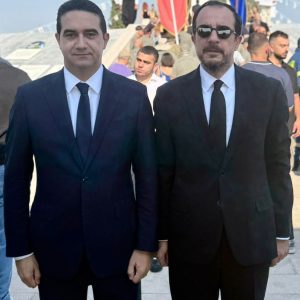 643d9f51 6849 4760 8355 a701826604a4