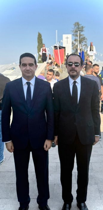 643d9f51 6849 4760 8355 a701826604a4