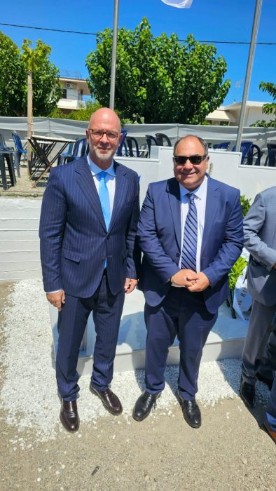 7be9f28d 7b69 4189 816f 66974f8b2155