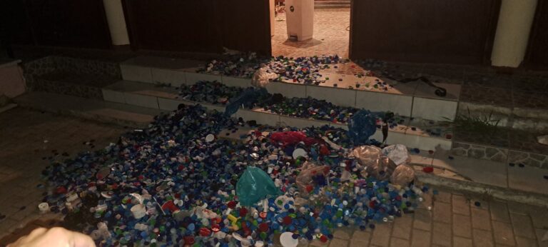 bandalismos proskopoi pyrgoy 1 768x346