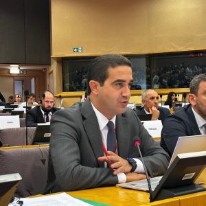 e2eed58d e5ff 4e2b b2d1 4ccd3b787f21