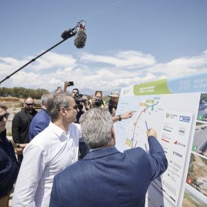 mitsotakis patra pyrgos