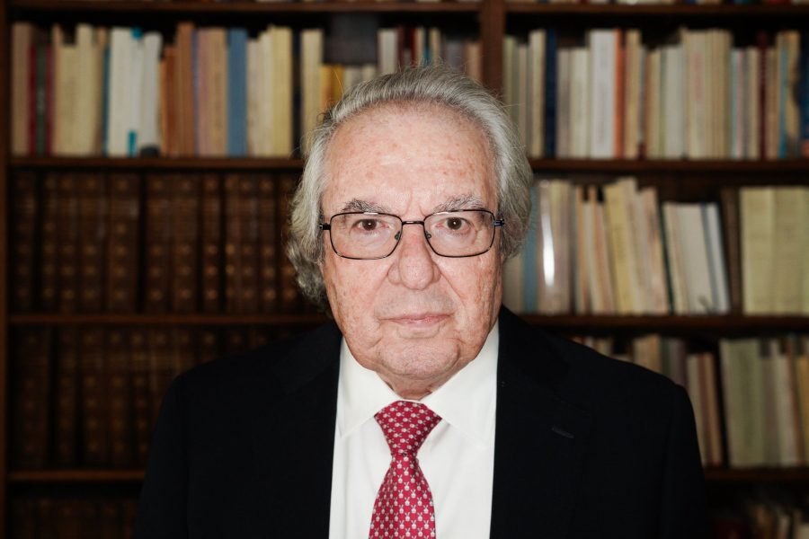 mpampoiniotis