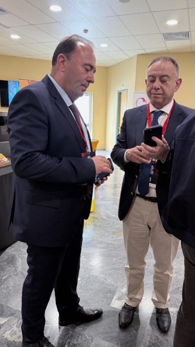 image 11 34 768x1365