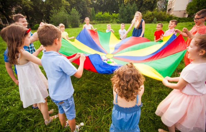 paidia paixnidi oikogeneia