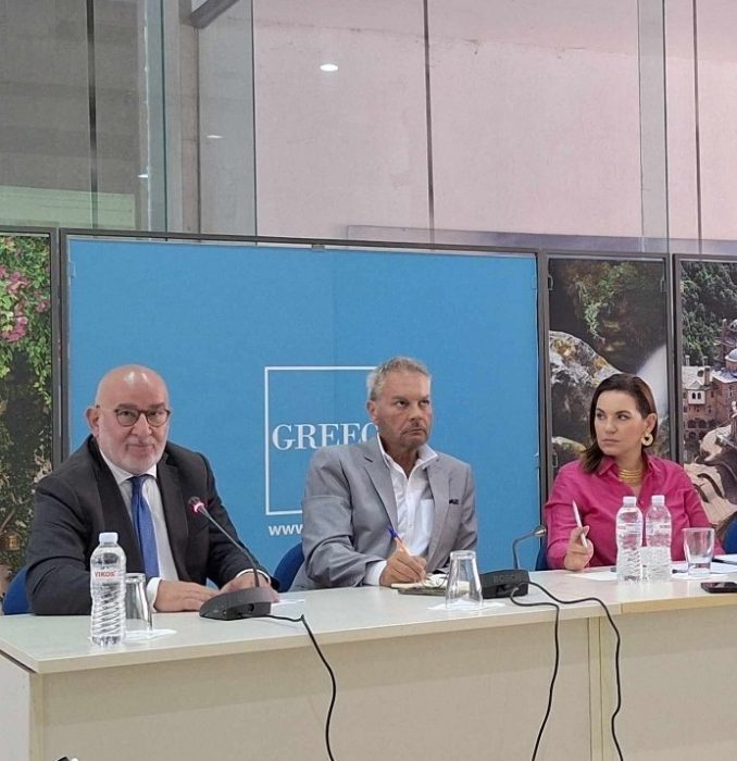 20250918 ΣΑΚΕΛΛΑΡΟΠΟΥΛΟΣ