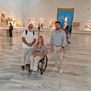 image 53 35 1536x865