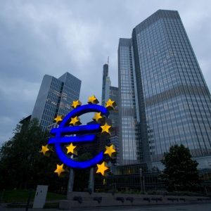 ECB ekt