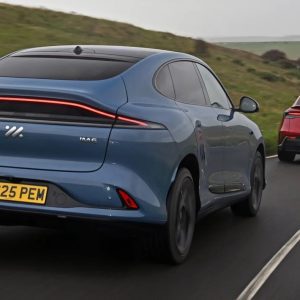 MG IM6 vs Tesla Model Y rear 3 4 sxfgom 11zon