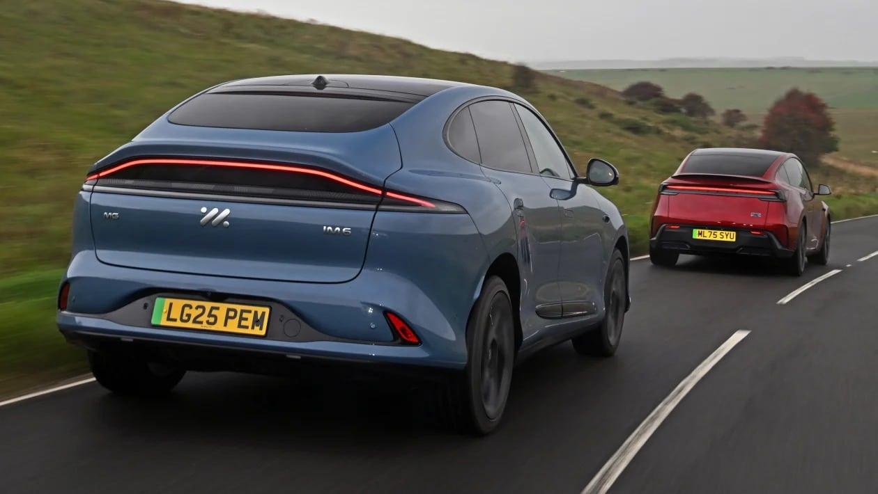 MG IM6 vs Tesla Model Y rear 3 4 sxfgom 11zon