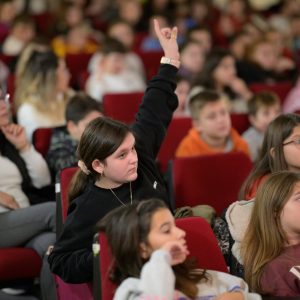 kosmos theatro cinema epitropes