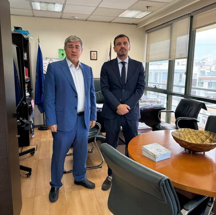 Ανδρέας Νικολακόπουλος με τον ΓΓ Συντονισμού Διαχείρισης Αποβλήτων του ΥΠΕΝ Μανώλη Γραφάκο