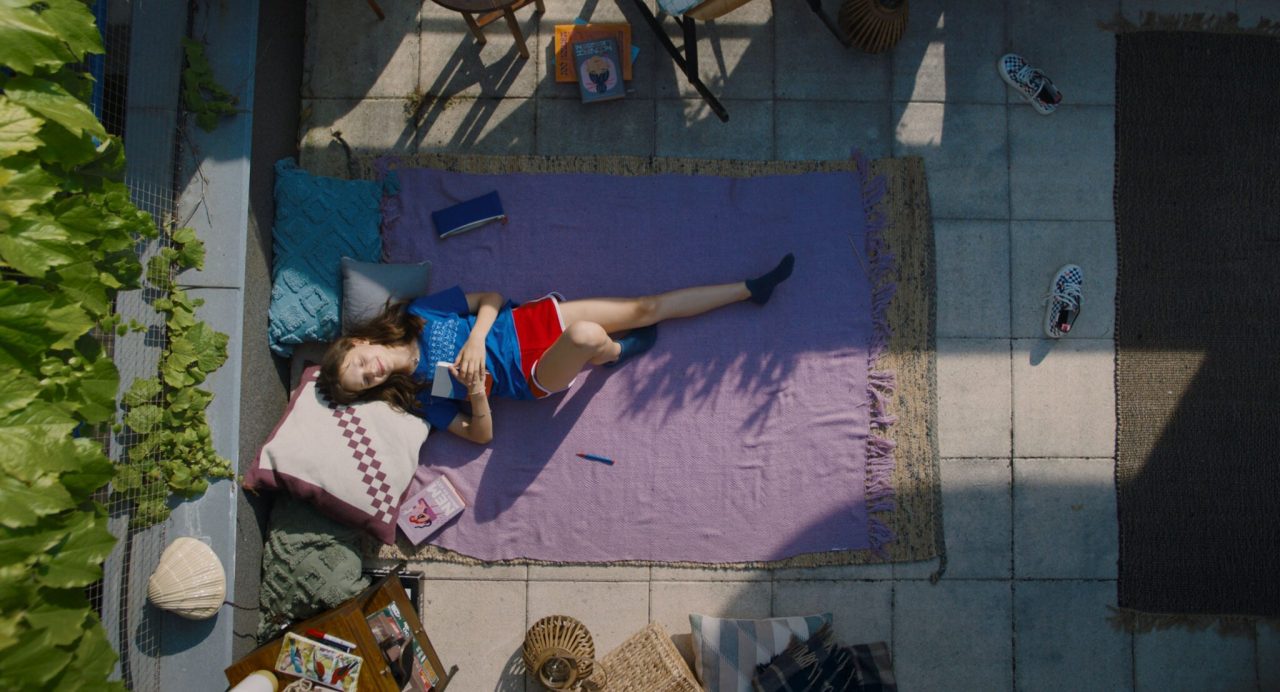 accidentally still5 2048x1107