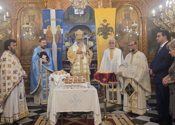 Χειροθεσία πατρός Νικολάου Κατσηδήμα σε Οικονόμο από τον Μητροπολίτη Ηλείας