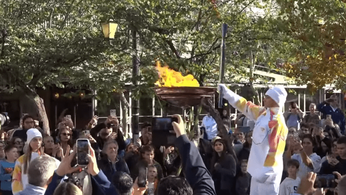 φλογα πυργος 25