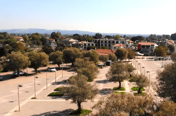 2 KOUROUTA PROSKLHSH GIORTH