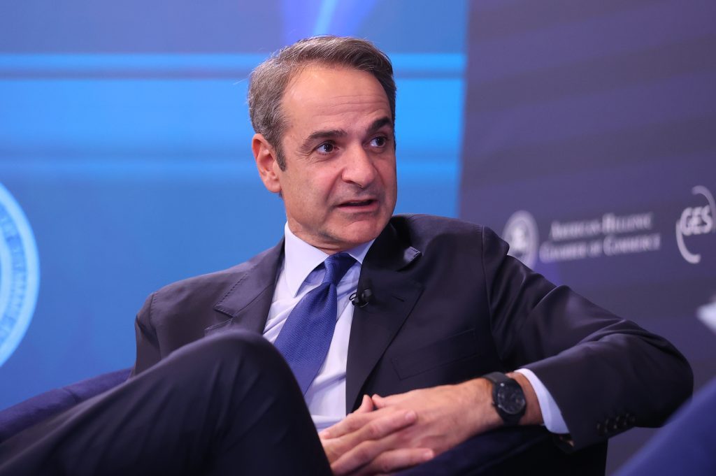 mitsotakis kuriakos synedrio