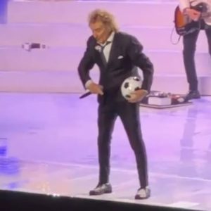 rod stewart athens