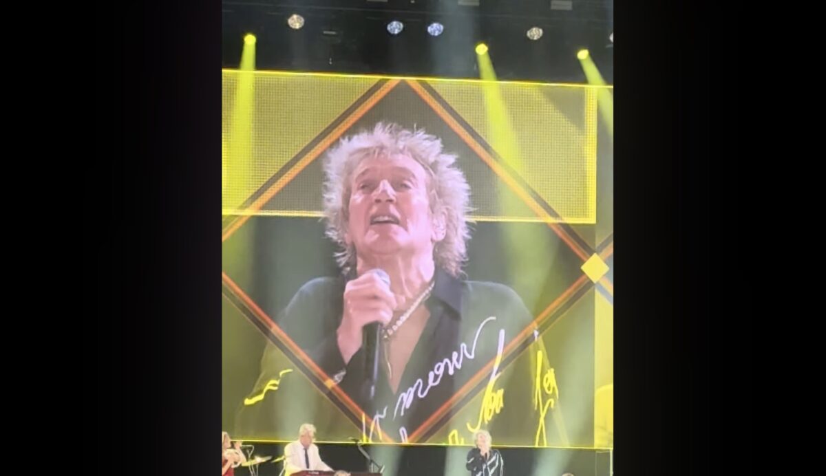rod stewart athens rthess 1200x692