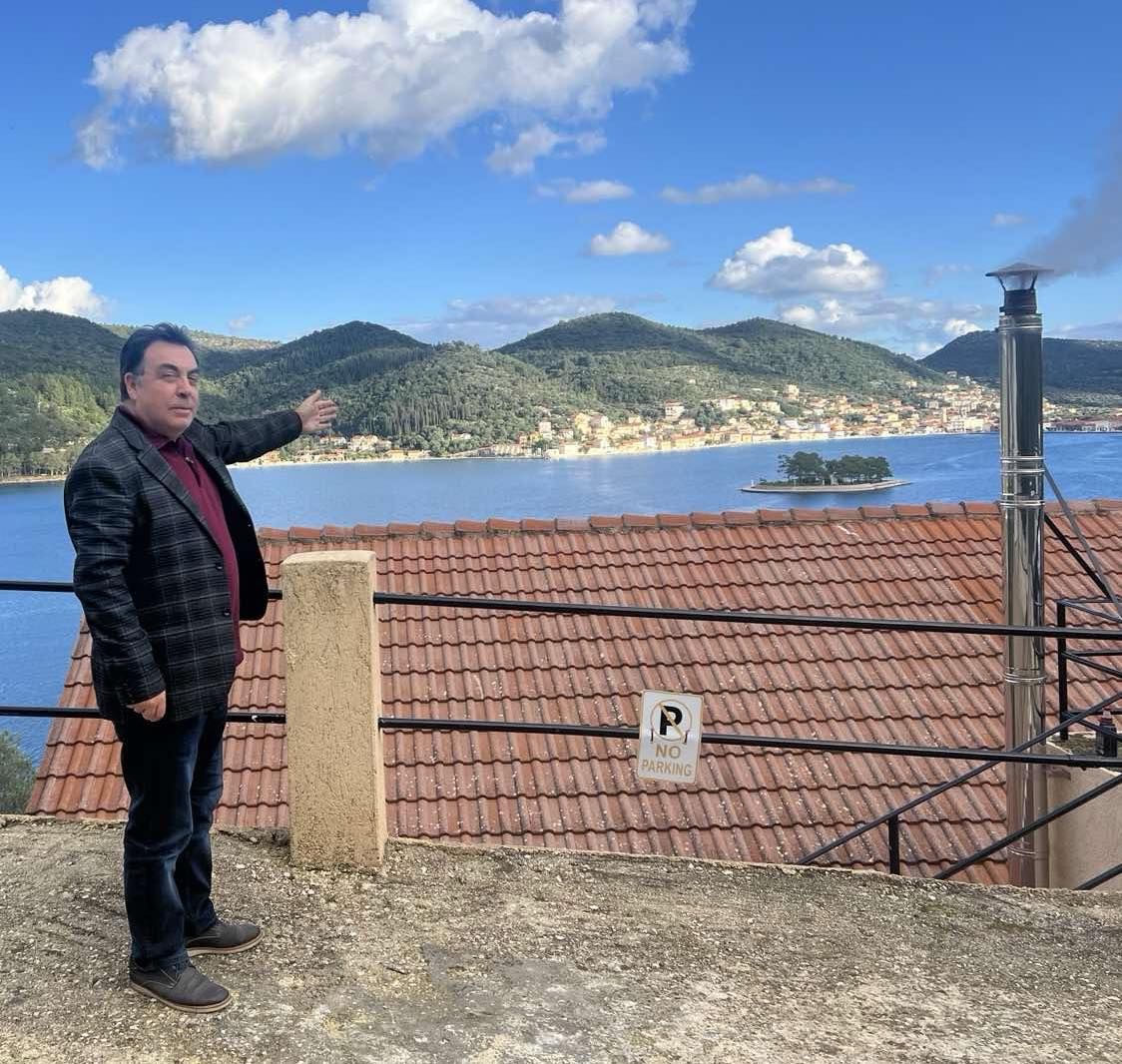 ΙΘΑΚΗ ΤΑΚΗΣ ΑΝΤΩΜΝΑΚΟΠΟΥΛΟΣ