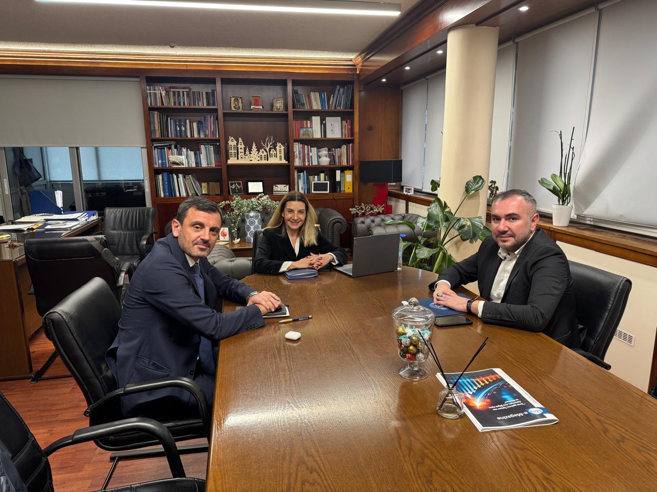 2d29f74f 12b9 47e5 b630 45d0cc544cf0