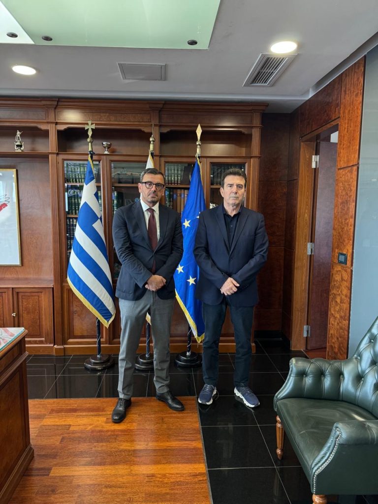 3d0050a7 7cd1 48e9 9708 e07d3ded8202